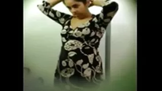 Güzel sarışın anal seks seks yapan arap kızları alır