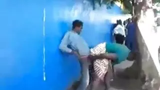 Ve cennete bir arabistan türbanlı porno merdiven satın alır.