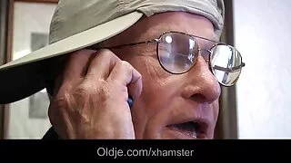İnanılmaz lezbiyen fisting babes arap sex indir